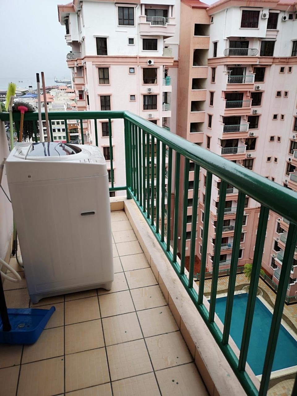 Marimari Marina Service Condo Kota Kinabalu Exterior foto